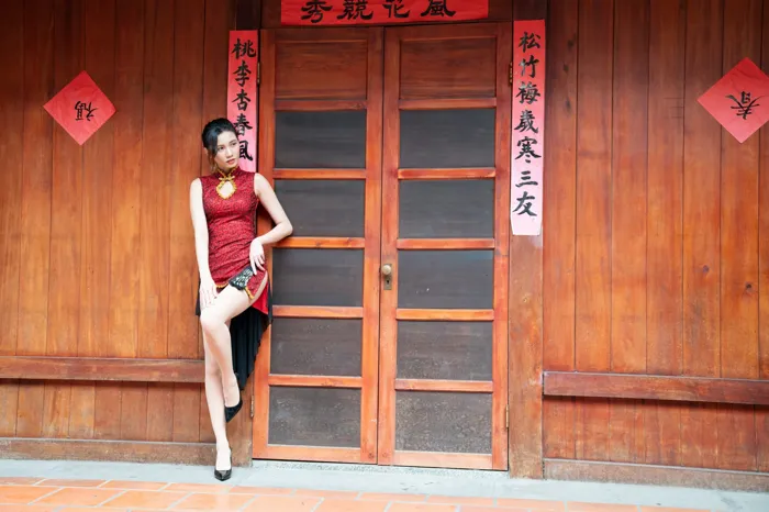 [Mzsock] NO.057 Cai Yixin, ultra short cheongsam, stockings, high heels, beautiful legs, outdoor shot street photography#[55P]-33