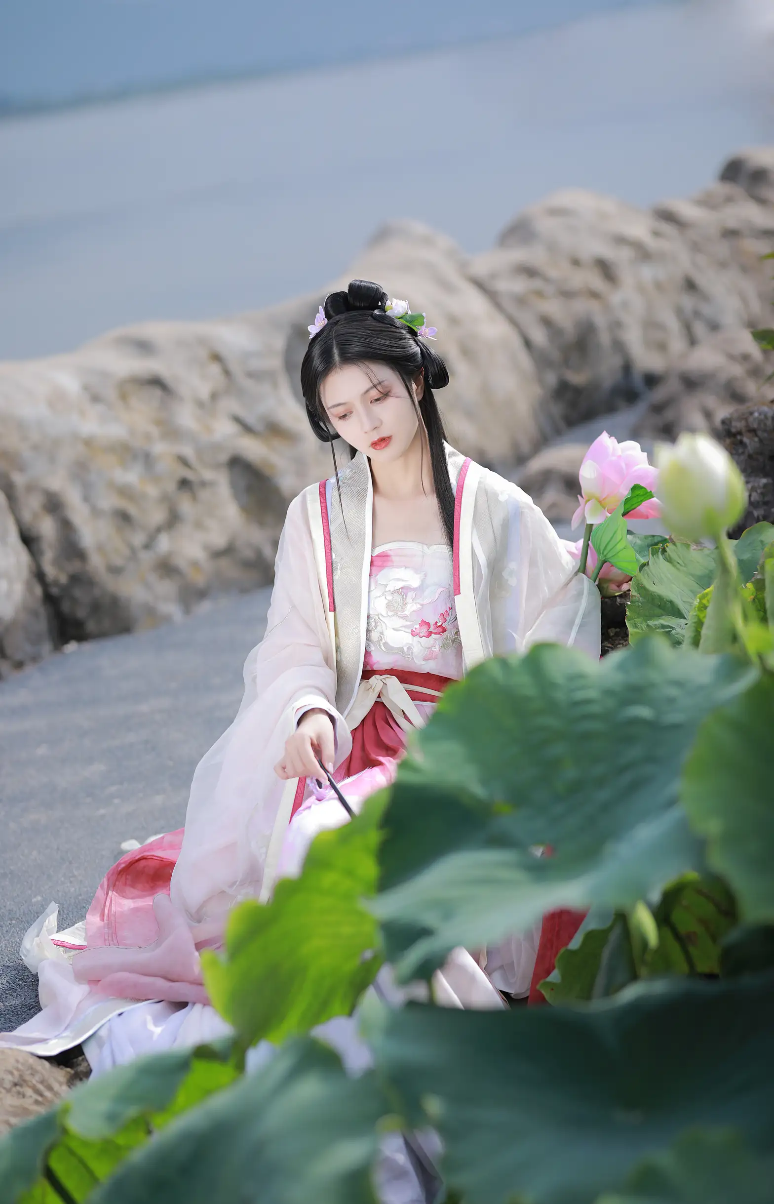 [YITUYU] 2022.08.06 Vol.1639 – There are Fusu in the mountains and lotus flowers in the sky My age#[39P]-11