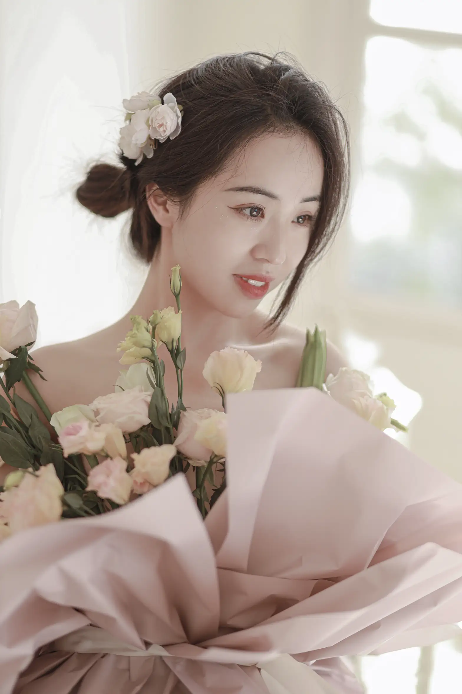 [YITUYU] 2022.07.02 Vol.1353 – Flower and Girl Xiao Zhu#[36P]-10